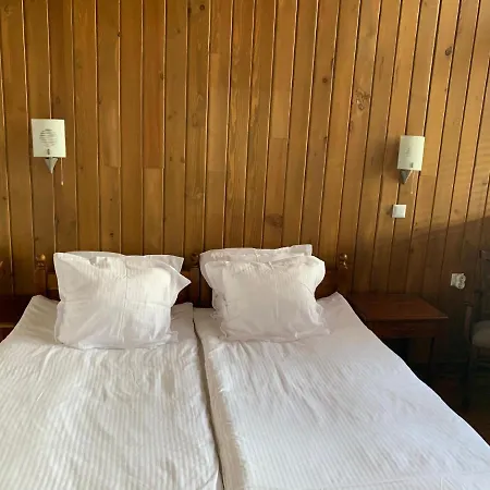 Katarino Mountain House Razlık